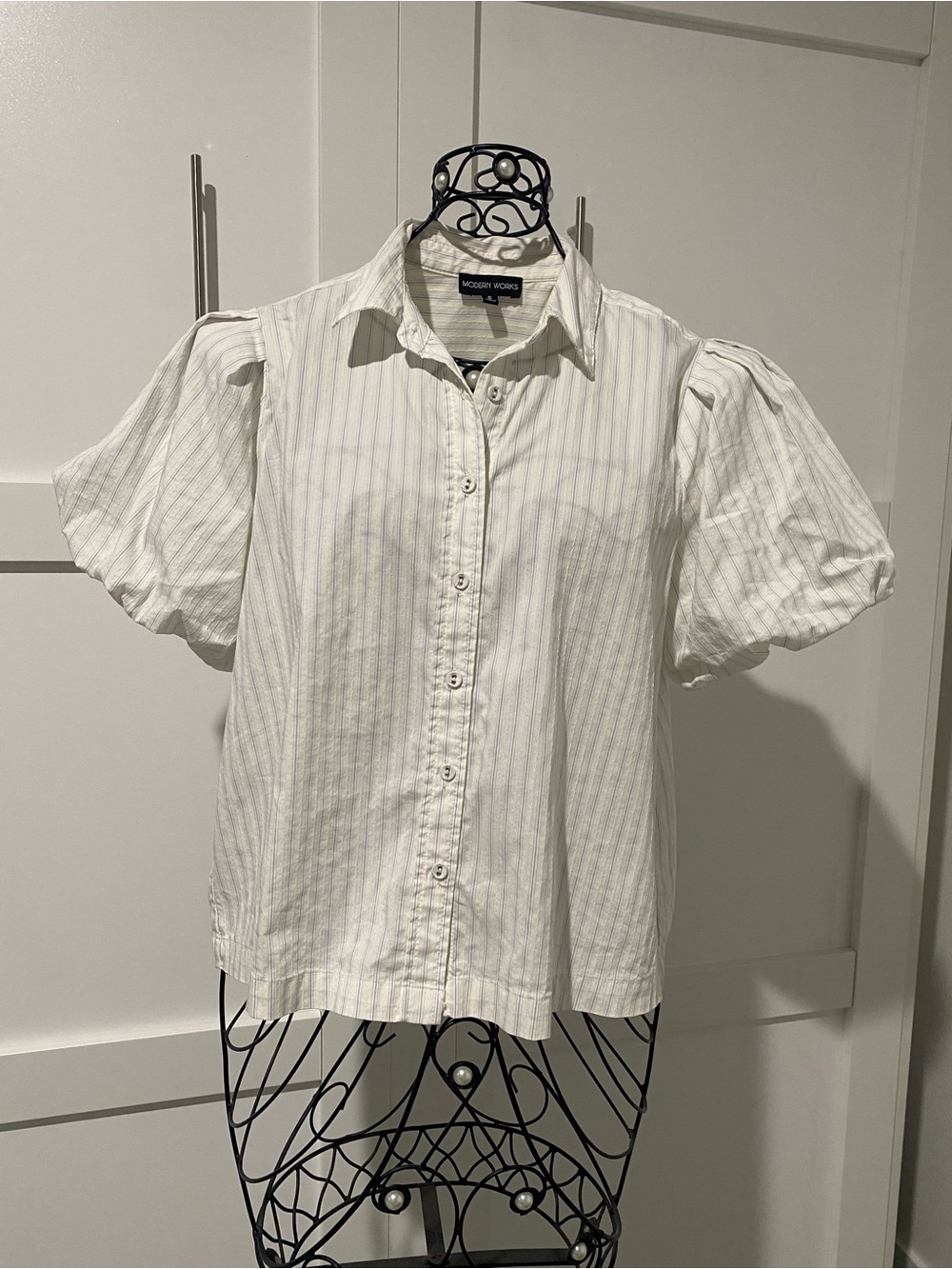 Modern Work White Puff-Sleeve Button Down Shirt